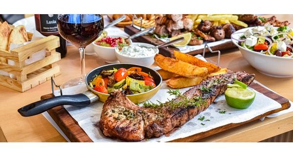 Πιατέλες Κρεατικών, Μπριζόλες και Steaks, Αντικριστό με Προπαραγγελία συνδυάζονται με τον Μεσογειακό κατάλογο του εστιατορίου Ierambelos κάθε Παρασκευή και Σάββατο, Μεσημέρι και Βράδυ