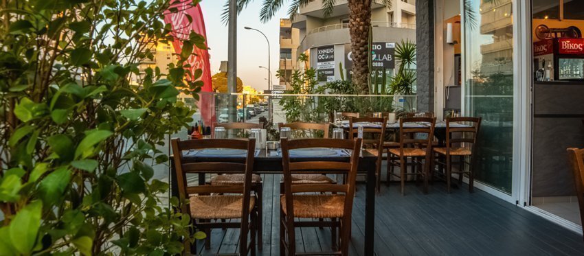 Μαγειρική Τέχνη και Μερακλίδικες Γεύσεις στην δροσερή βεράντα του Μαγείρων Τέχνη